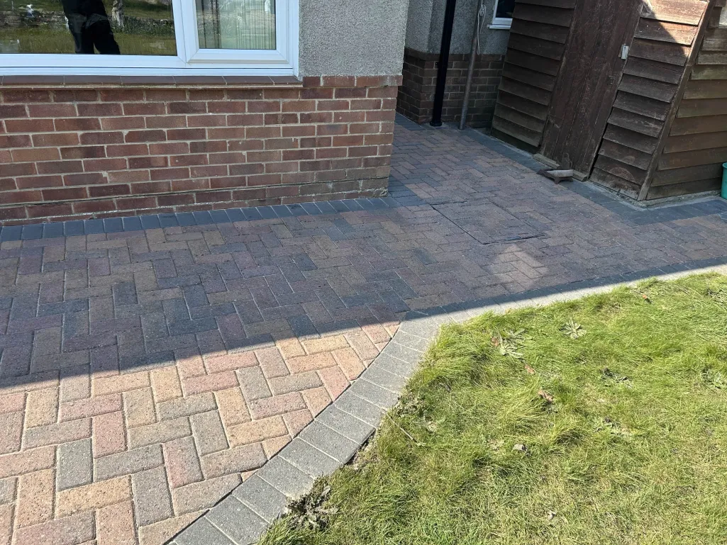 Driveway before and after cleaning